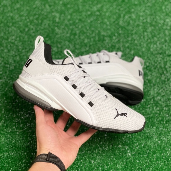 Puma | Shoes | Puma Axelion Ls Low Top 